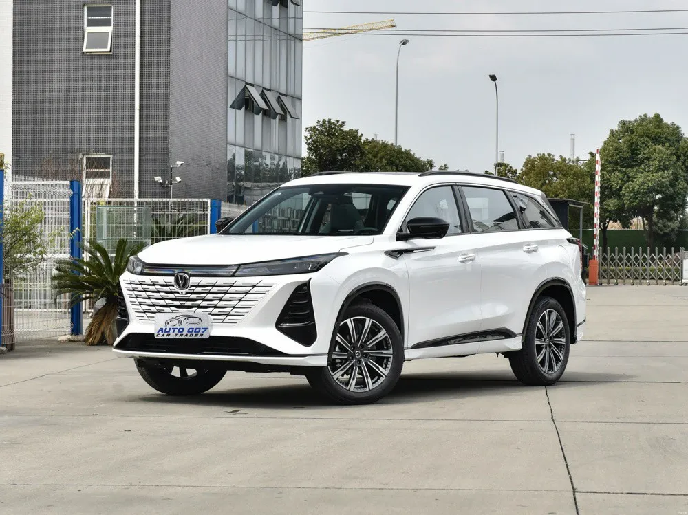 Changan CS75 Plus Benzinli Araba